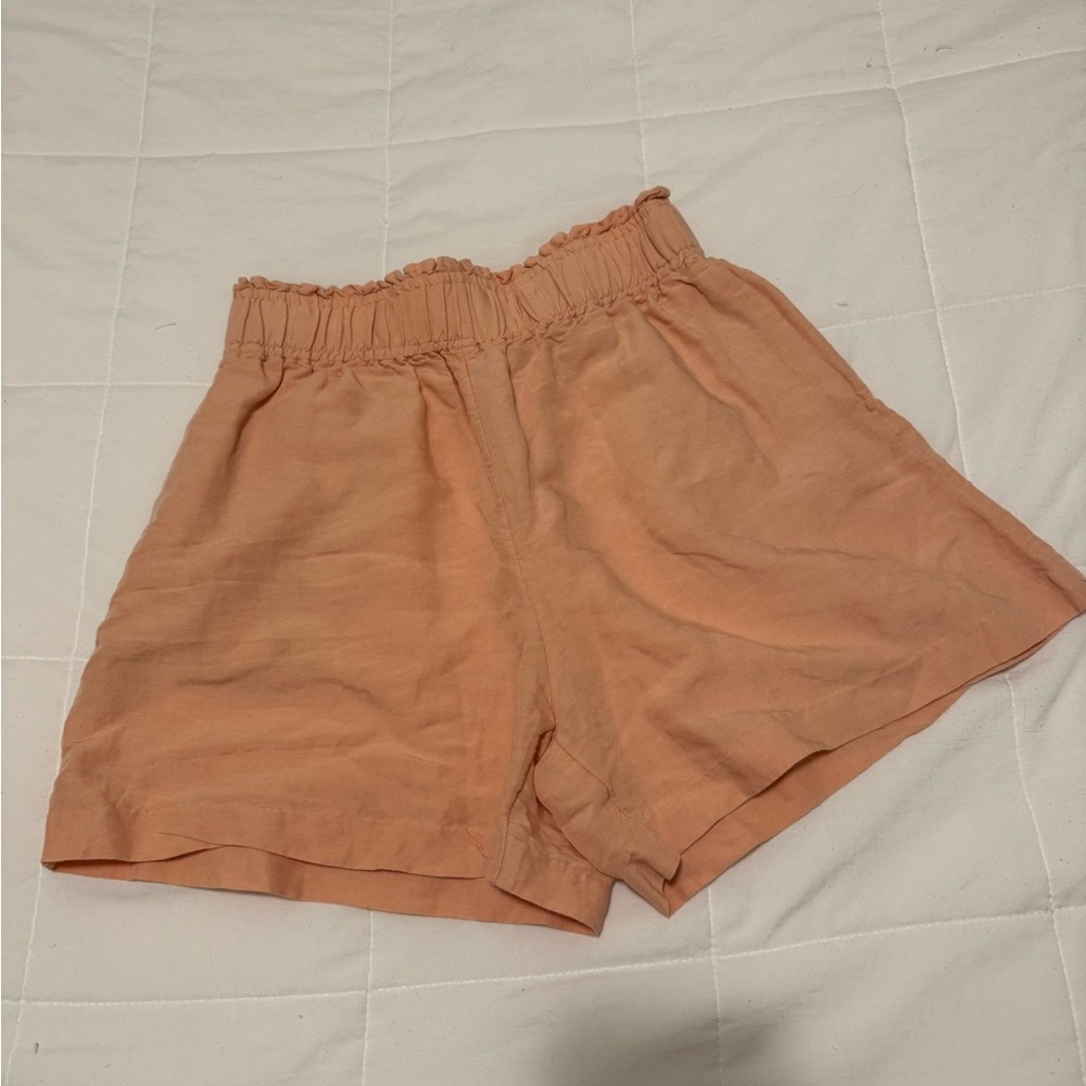 Peach H&M Loose Fit High Rise Linen Style Shorts